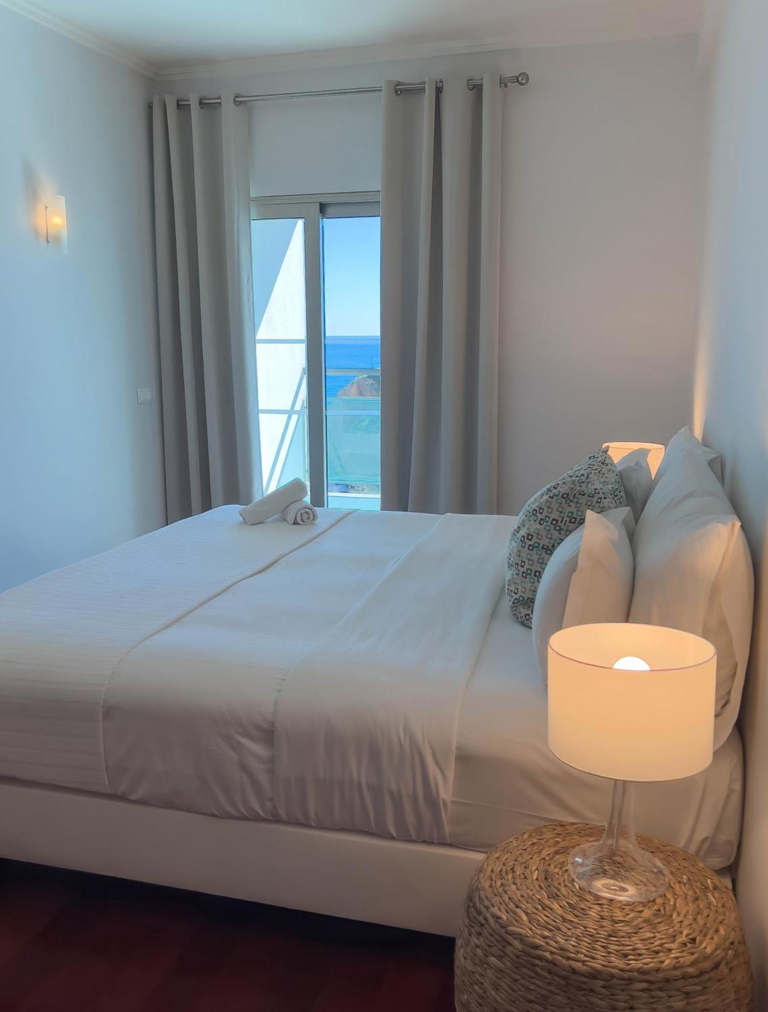 Villa Doris Suites Лагуш Екстер'єр фото