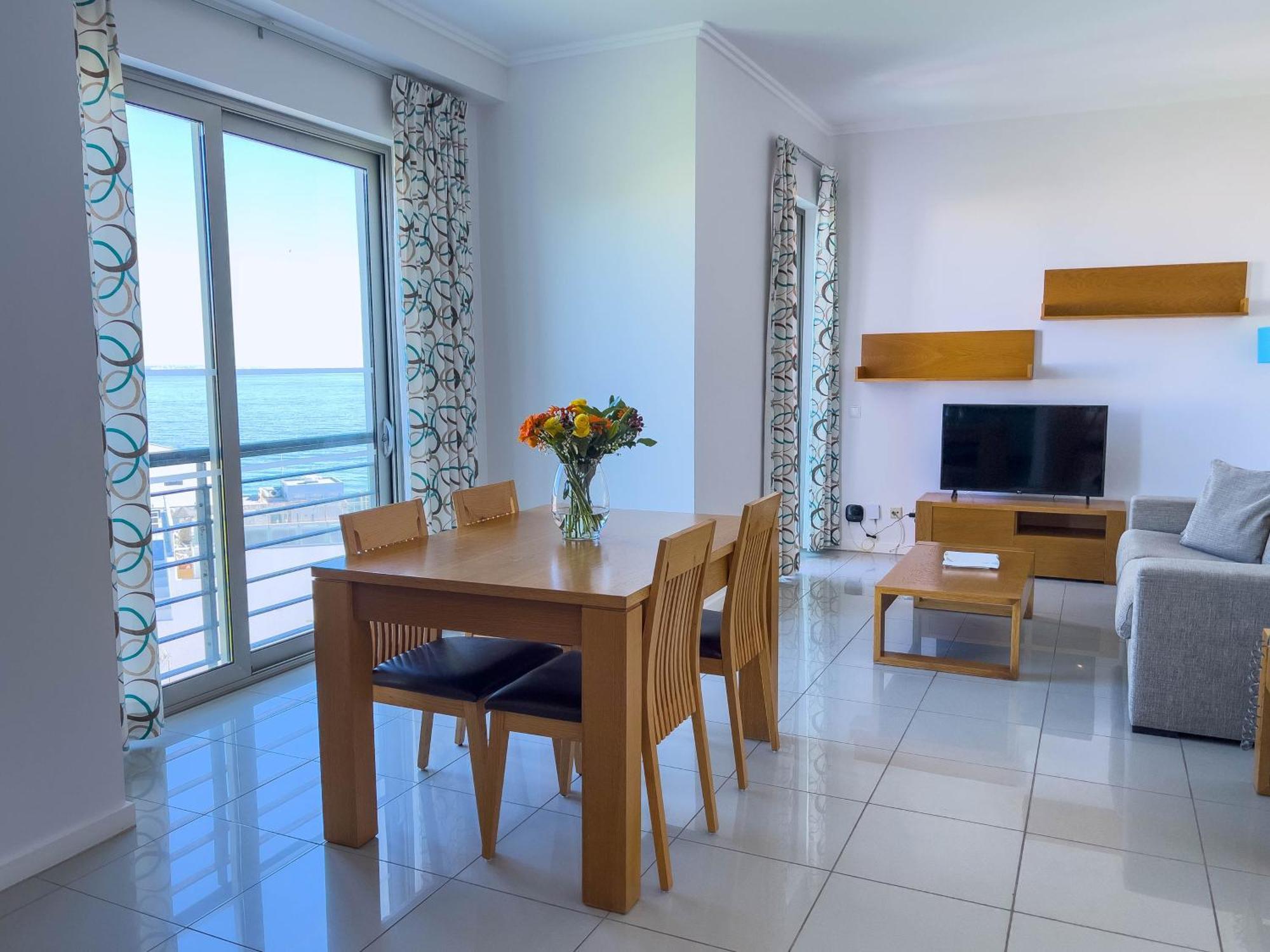 Villa Doris Suites Лагуш Екстер'єр фото